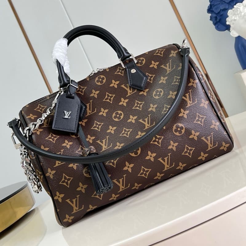 Louis Vuitton bags | LV Bags | Speedy Soft 30 Dark handbag |  21 × 17 × 30 cm | M12243 | 00014