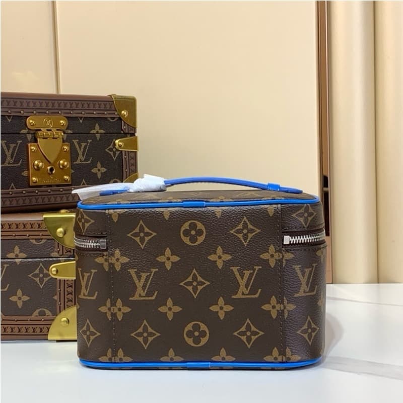 Louis Vuitton bags | LV Bags | Nice Mini Toiletry Pouch |  20 × 13.5 × 12 cm | M12647/44495 | 00017