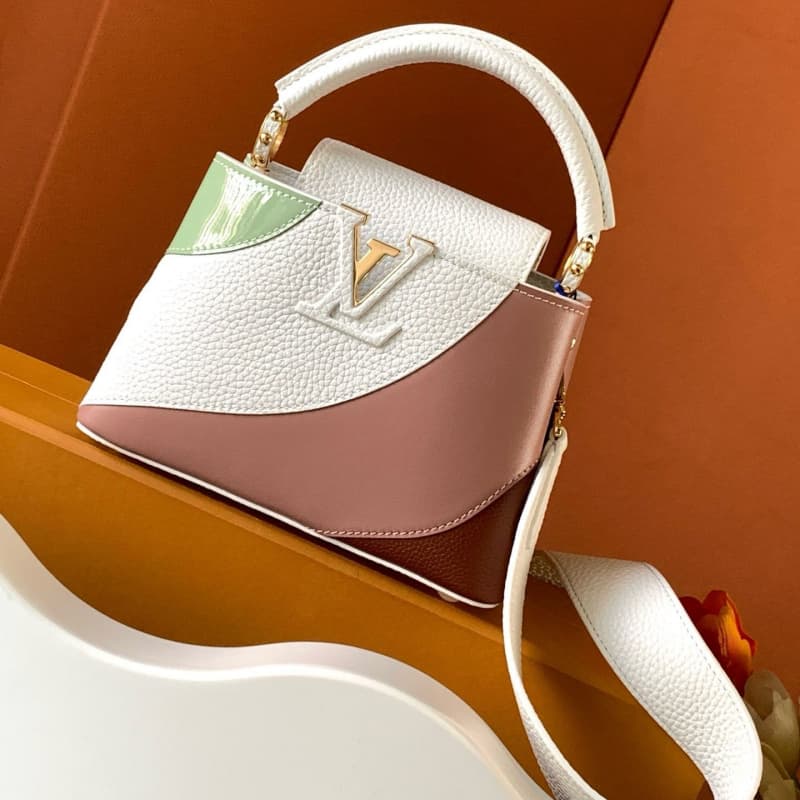 Louis Vuitton bags | LV Bags | 21 × 14 × 8 cm | M59864/M59846 | 00033