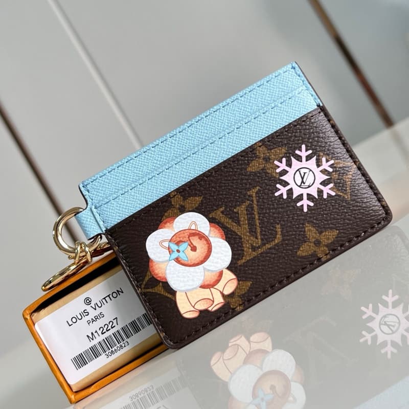 Louis Vuitton bags | Snow Show series | Charms business card |  10.2 × 7.3 × 0.3 cm | M12227 | 00052