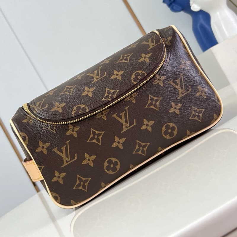 Louis Vuitton bags | LV | toilet case |  20 × 9.3 × 28 cm | M11510 | 00058