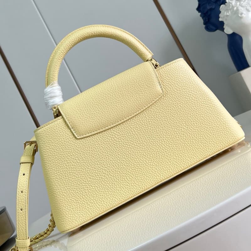 Louis Vuitton bags | LV | Capucines East-West handbag |  30 × 19 × 9 cm | M48865 | 00085