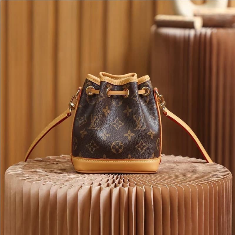 Louis Vuitton bags | LV | Nano Mini bucket bag |  13×16×10 cm | M81266 | 00098