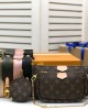 Louis Vuitton bags | LV | Louis Vuitton Favorite Three-Piece Handbag Set |  24.0×13.0×4.5 cm/19.5×11.0×4.0cm/9.5×2.0cm | M44823 | 00101