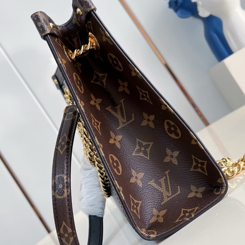 Louis Vuitton bags | LV | Nova Small Handbag |  20 × 9 × 31 cm | M13140 | 00102