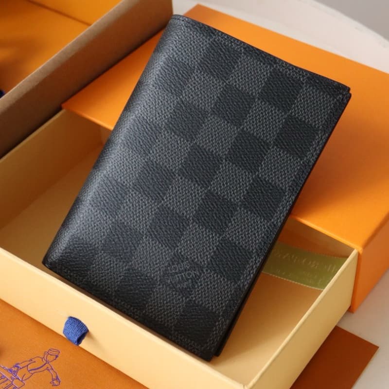 Louis Vuitton bags | LV | Wallet | 10×14×2.5cm | M64501 | 00122