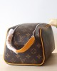 Louis Vuitton bags | LV | Cosmetic Bag / Toiletry Bag | DOPP Kit | 28 × 15 × 16.5 cm | M44494/12643 | 00126