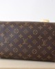 Louis Vuitton bags | LV | Cosmetic Bag / Toiletry Bag | DOPP Kit | 28 × 15 × 16.5 cm | M44494/12643 | 00126