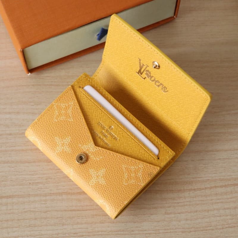 Louis Vuitton bags | LV | Envelope Business Card Holder |  10.5 × 8 × 1 cm | M12664 | 00130