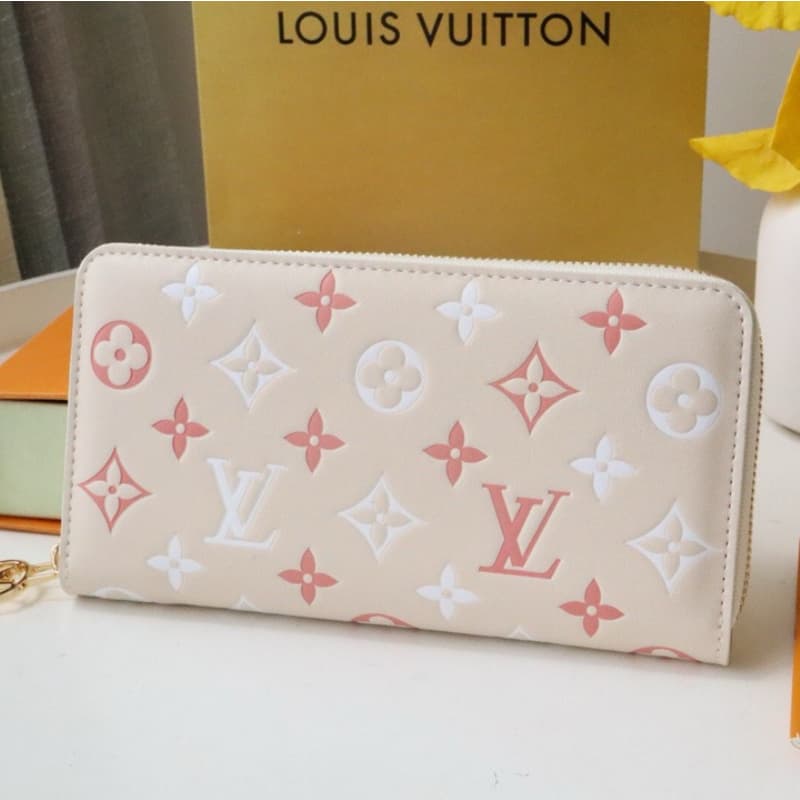 Louis Vuitton bags | LV | wallet |  19.5 × 10.5 × 2.5 cm | M82290 | 00136