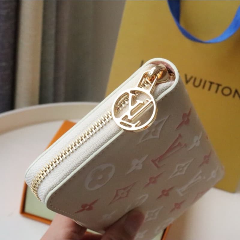 Louis Vuitton bags | LV | wallet |  19.5 × 10.5 × 2.5 cm | M82290 | 00136