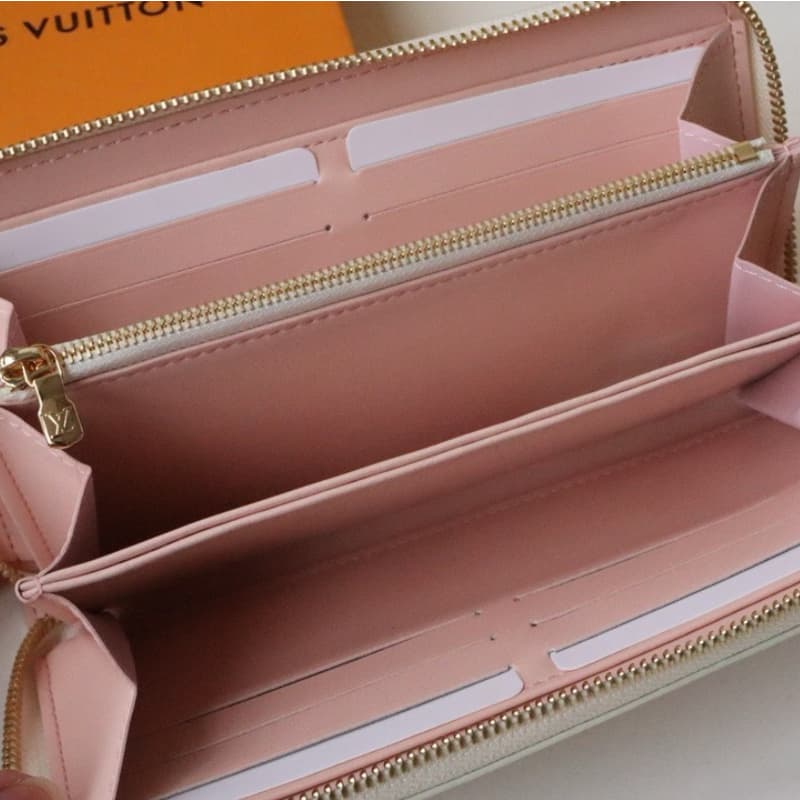 Louis Vuitton bags | LV | wallet |  19.5 × 10.5 × 2.5 cm | M82290 | 00136