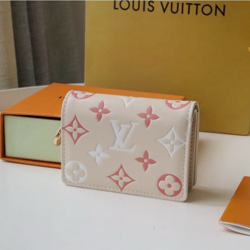 Louis Vuitton bags | LV | Lou wallet |  4.3 × 3.5 × 1.2 cm | M82291 | 00137