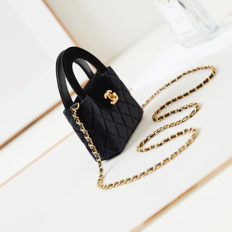 CHANEL bags | kelly 24A mini | 8.3×12.5×4cm | AS3435 | 01004