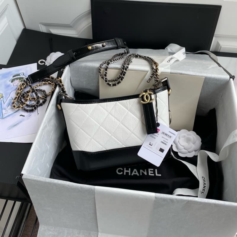 CHANEL bags | Gabrielle Bag | 20cm | 01019