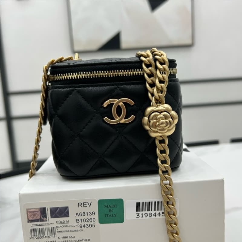 CHANEL bags | 23S | Camellia Adjustable Buckle Long Box | 10×8.5cm | A68139 | 01020