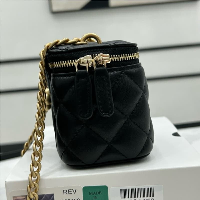 CHANEL bags | 23S | Camellia Adjustable Buckle Long Box | 10×8.5cm | A68139 | 01020