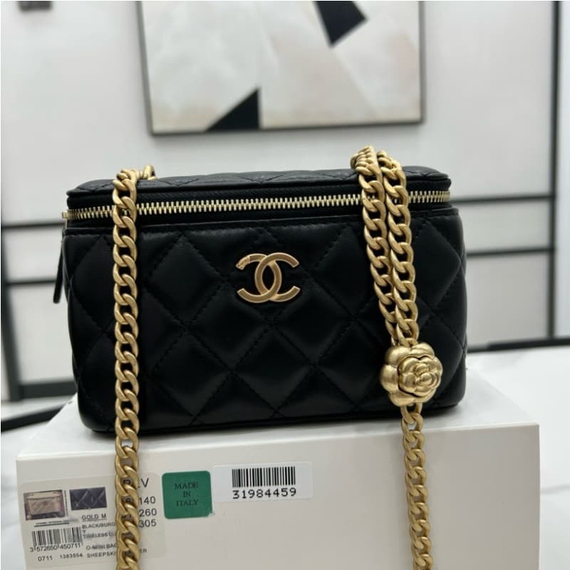 CHANEL bags | 23S | Camellia Adjustable Buckle Long Box | 17cm | A68140 | 01023