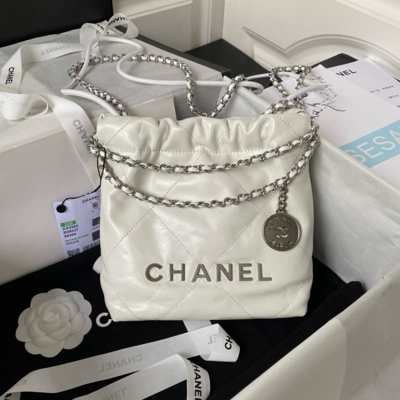 CHANEL bags | 23S | Mini 22 Bag | 19×20×6cm | AS3980 | 01032