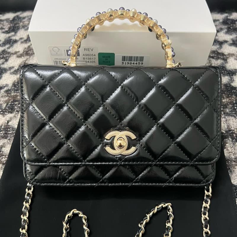 CHANEL bags | WOC | Pearl Handle WOC | 19cm | A96054 | 01037