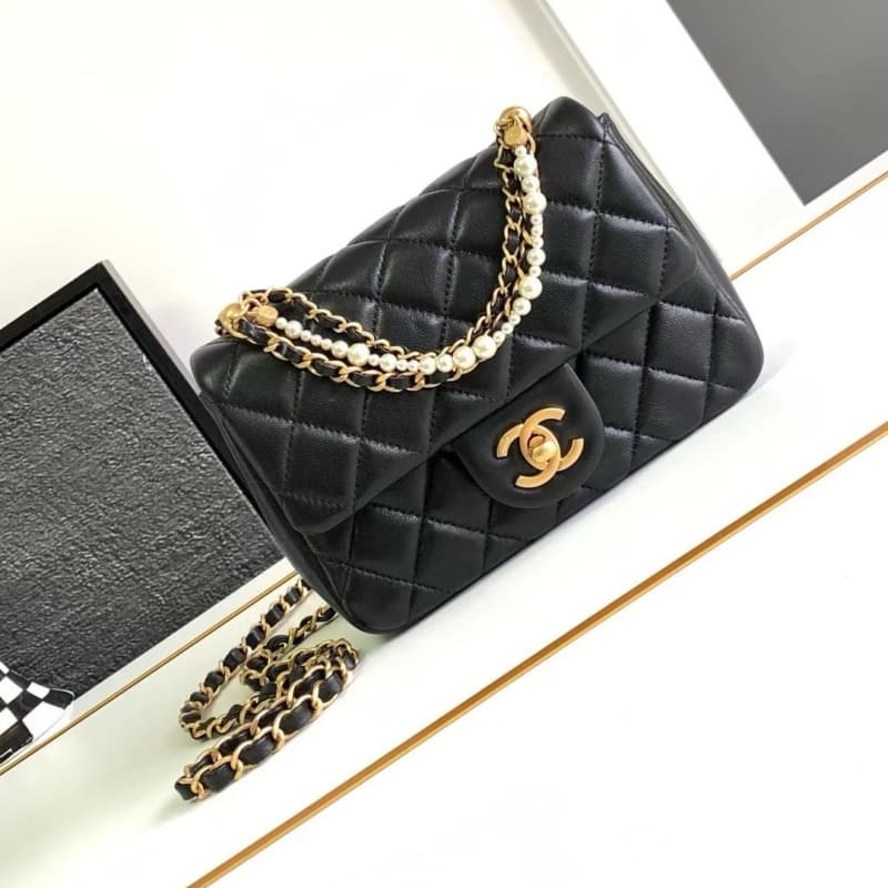 CHANEL bags | 24P | Pearl Square Box Bag | 14.5×19.5×7.5cm | 4384 | 01040