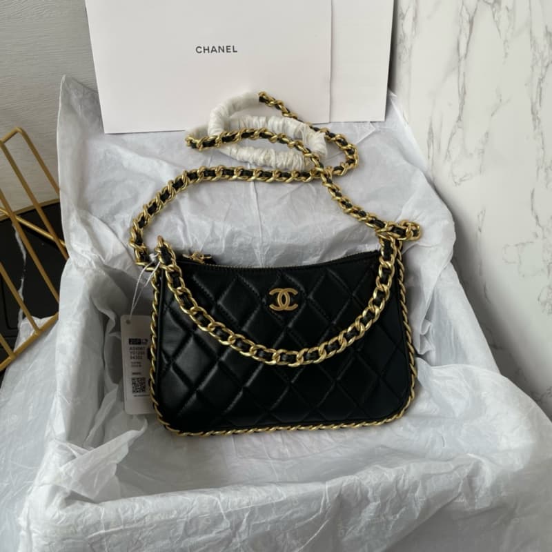 CHANEL bags | 23C | Moon Bag | 21×14cm | AS4067 | 01062