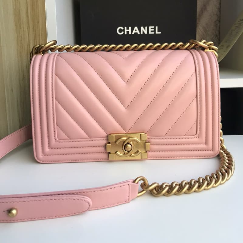 CHANEL bags | V-grid | sheepskin | 25cm | 67086 | 01076