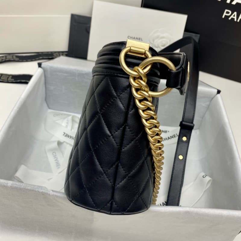 CHANEL bags | Chanel Bucket Bag | 20×18×10 cm | 01077