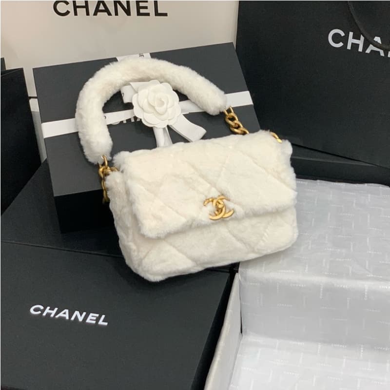 CHANEL bags | Four-Color Karakul Fur | 15.5×21.5×6.5 cm | AS2240 | 01078