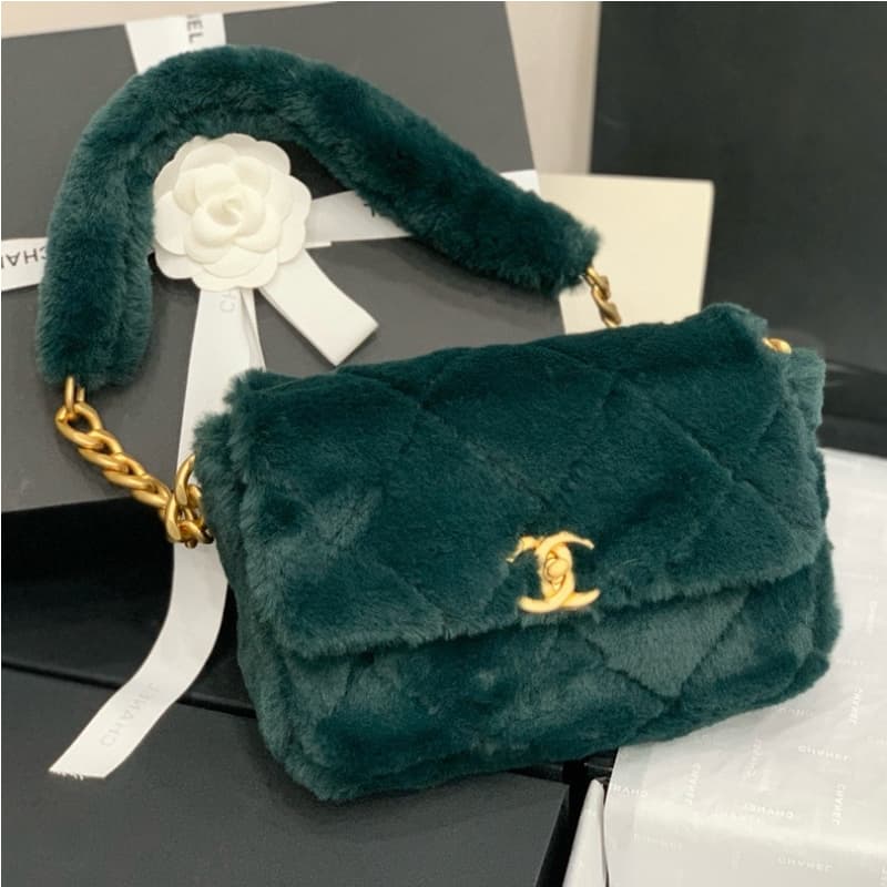 CHANEL bags | Four-Color Karakul Fur | 15.5×21.5×6.5 cm | AS2240 | 01078