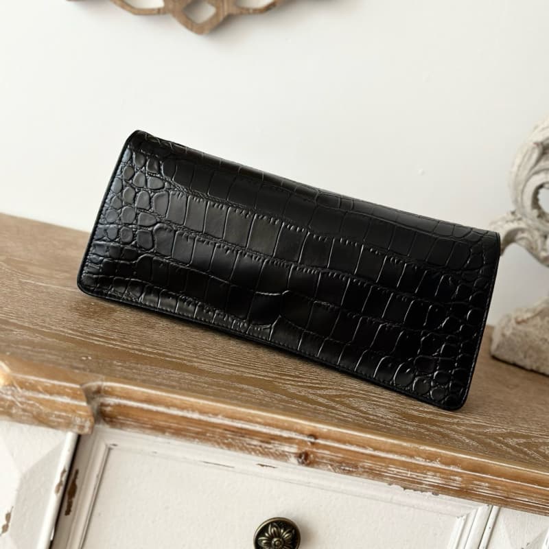 CHANEL bags | Vintage Crocodile Embossed | Clutch Evening Bag | 30×13×4 cm | A2217 | 01098