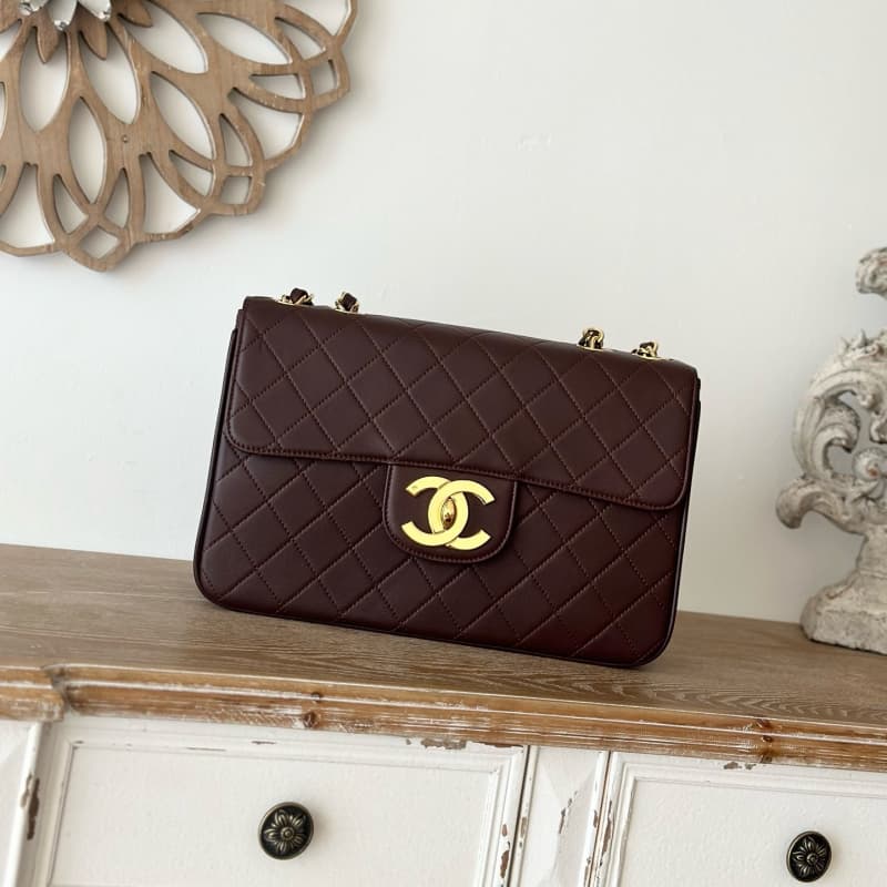 CHANEL bags | Sheepskin | Large Gold Buckle Bag | Chanel Classic Flap Bag | 30×21×8 cm | A2222 | 01100