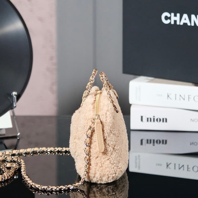 CHANEL bags | 24B | wool felt shell bag  | 11×16×5.5 cm | AS3354 | 01101