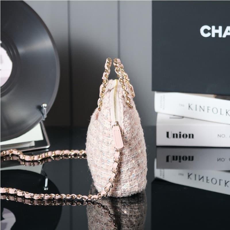 CHANEL bags | 24B | 24B wool felt shell bag | 15×20×6 cm | AS5130 | 01104