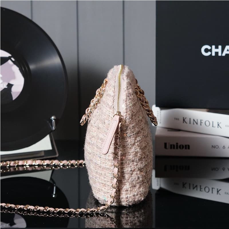 CHANEL bags | 24B | wool felt shell bag | 20.5×28.5×7 cm | AS3969 | 01105