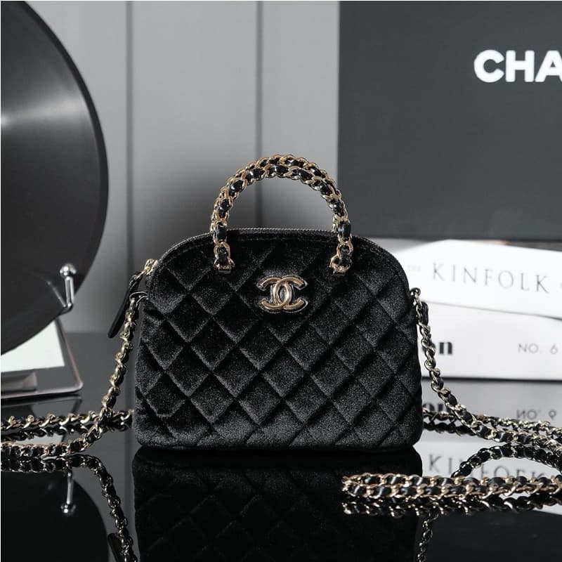 CHANEL bags | 24B | Spring/Summer New Oiled Leather Shell Bag | 15×20×6 cm | AS5130 | 01107