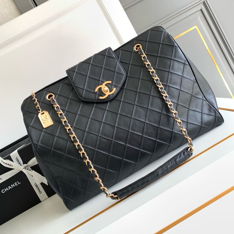 CHANEL bags | Vintage Bag | Airport Bag | 44×33×17 cm | 01131