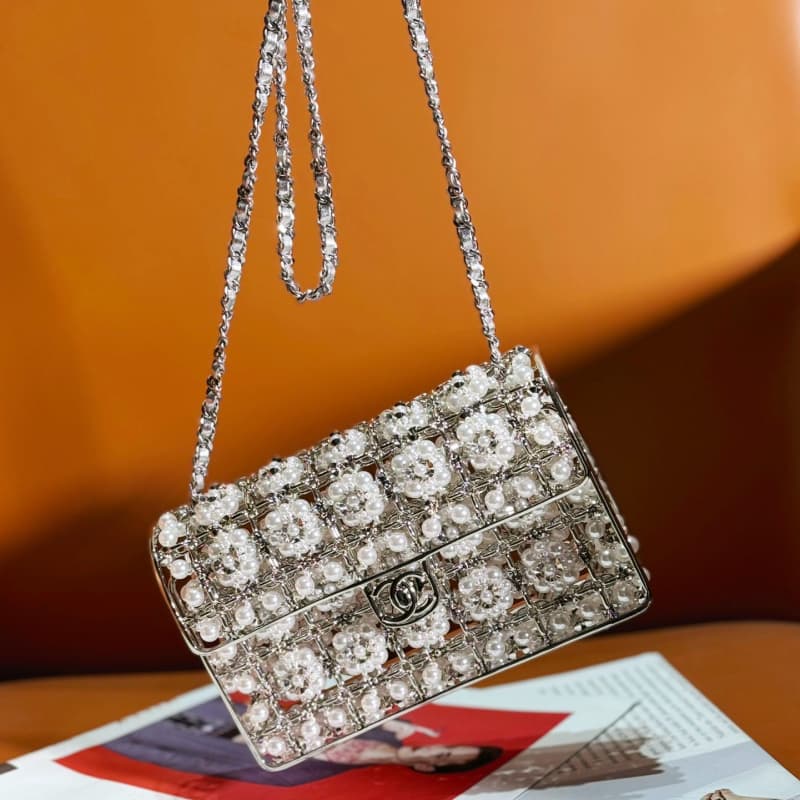 CHANEL bags | 23CF | Handmade Pearl Carved Metal Bag | 17 cm |  01133