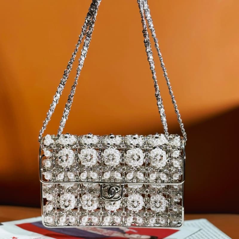 CHANEL bags | 23CF | Handmade Pearl Carved Metal Bag | 17 cm |  01133