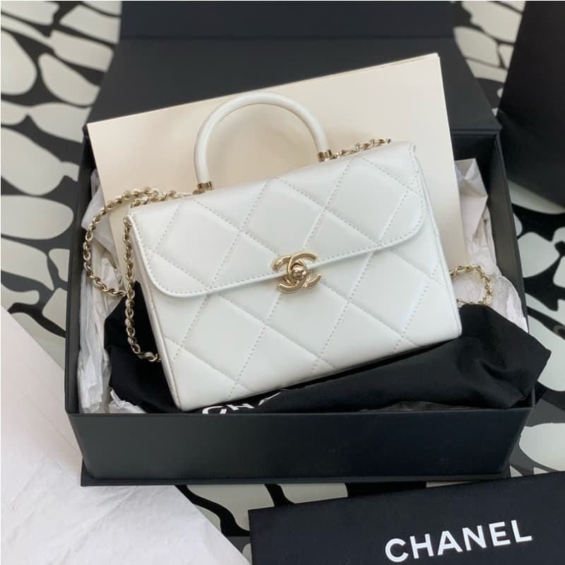 CHANEL bags | 23k | vintage box bag | 13.5×19×8 cm | 99305 | 01136