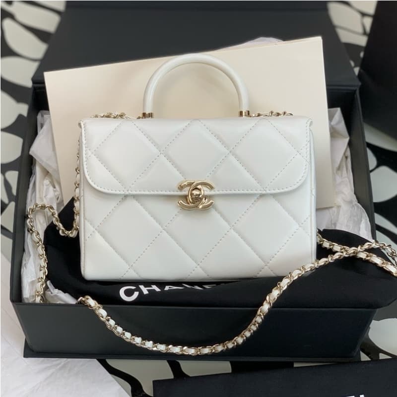 CHANEL bags | 23k | vintage box bag | 13.5×19×8 cm | 99305 | 01136