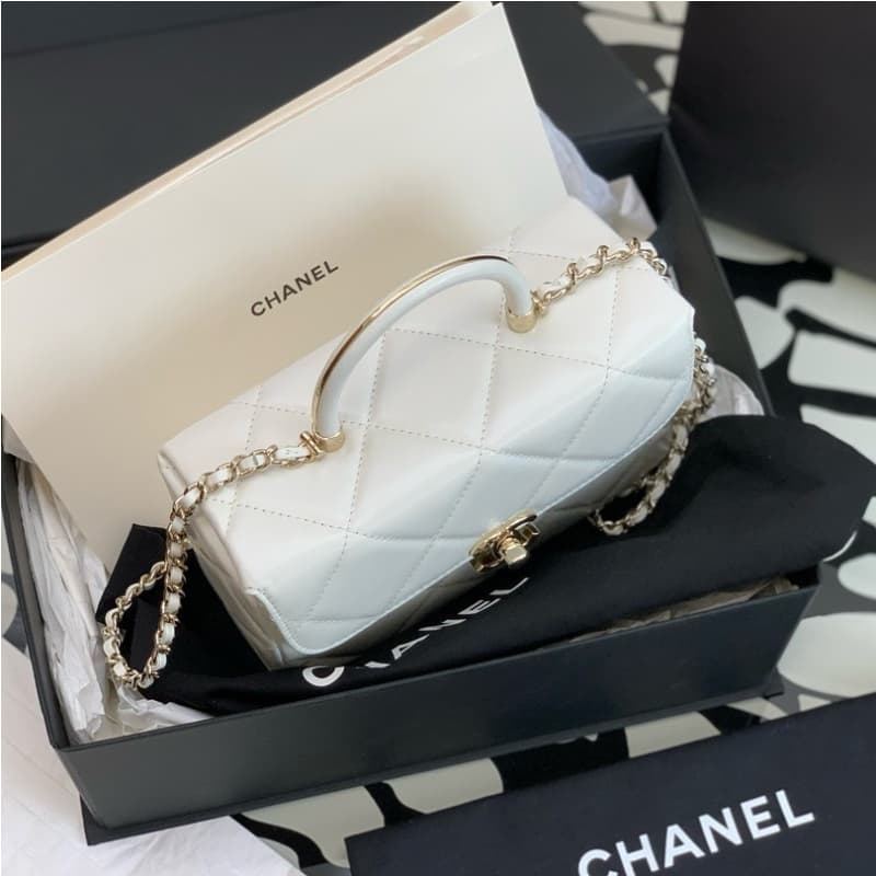 CHANEL bags | 23k | vintage box bag | 13.5×19×8 cm | 99305 | 01136