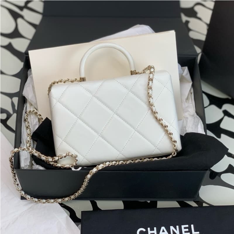 CHANEL bags | 23k | vintage box bag | 13.5×19×8 cm | 99305 | 01136