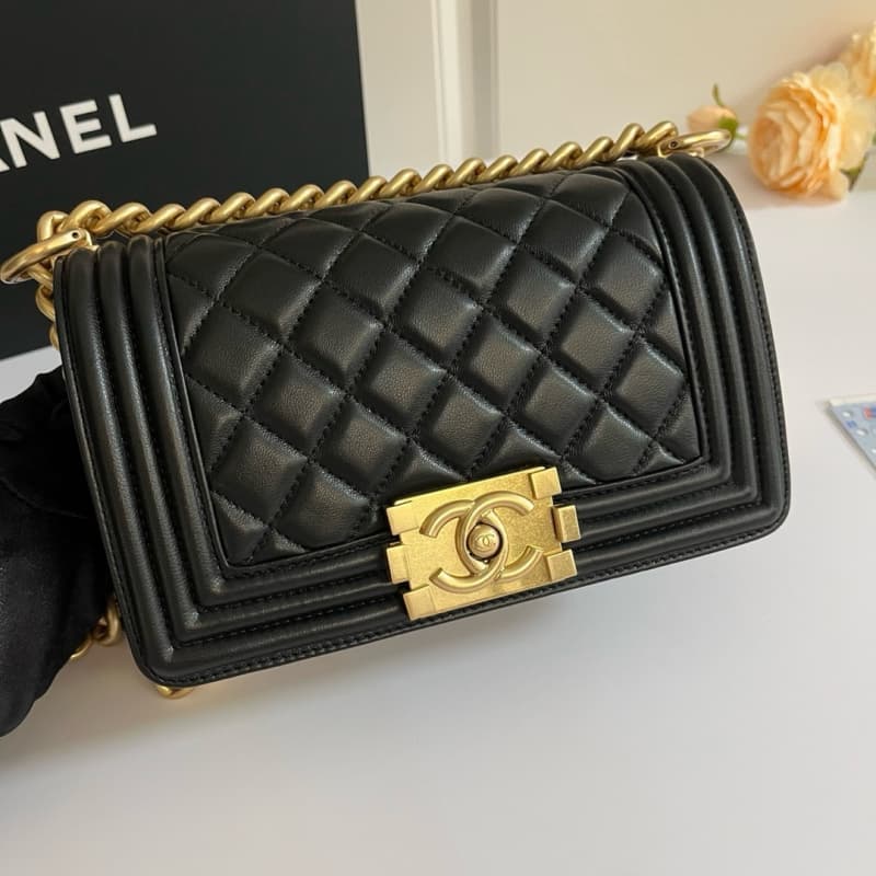 CHANEL bags | Leboy handbag | 20 cm | 67085 | 01138