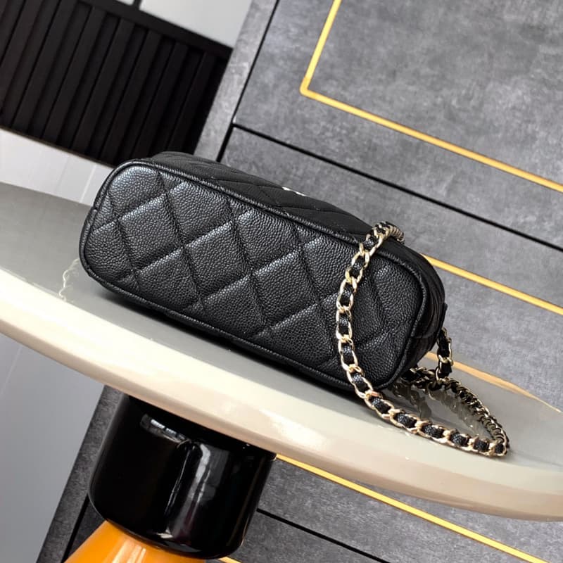 CHANEL bags | 25C Hobo Mini Lunchbox | 21.5×19×16cm | 01163