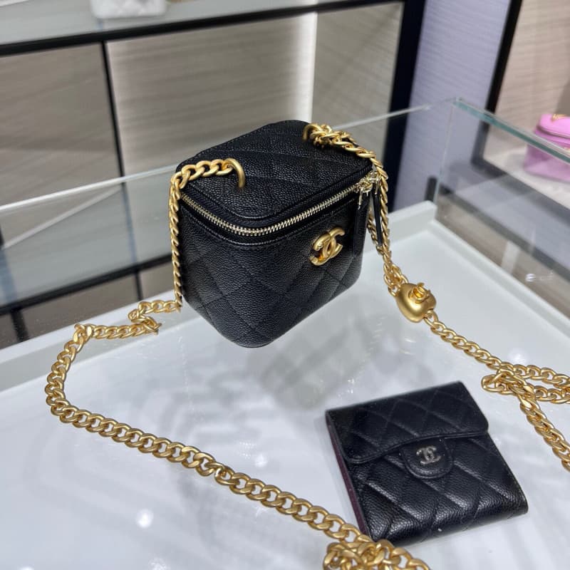 CHANEL bags | 23P New Box Bag | AP3203Y | 8.5×11×7cm | 01168