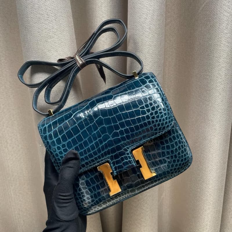 Hermès bags | Herms Constance bag | 18cm | high-gloss crocodile | Malta blue | 02021