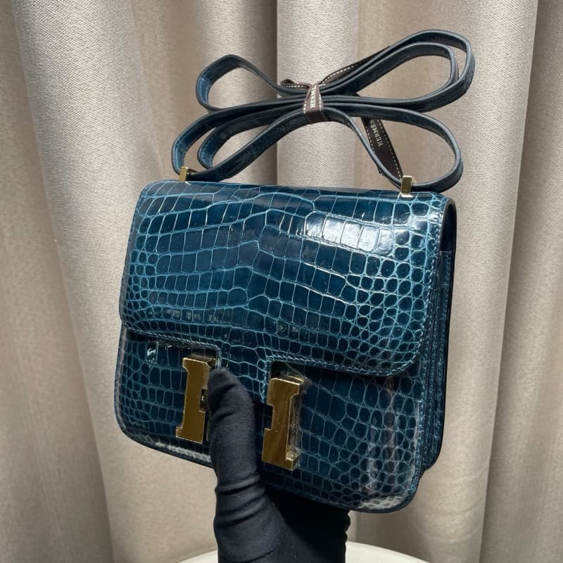 Hermès bags | Herms Constance bag | 18cm | high-gloss crocodile | Malta blue | 02021