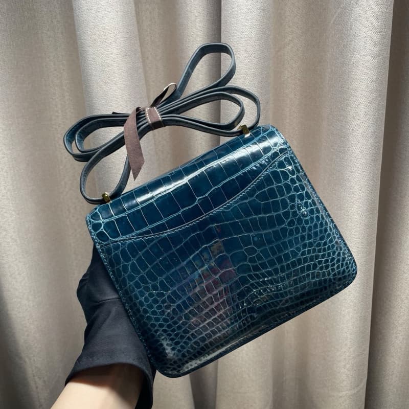 Hermès bags | Herms Constance bag | 18cm | high-gloss crocodile | Malta blue | 02021