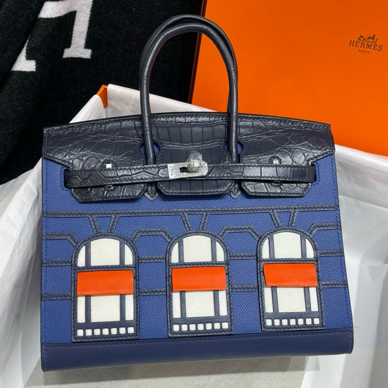 Hermès bags | Mini House Bag | 20/25cm | Nile Crocodile | 02035